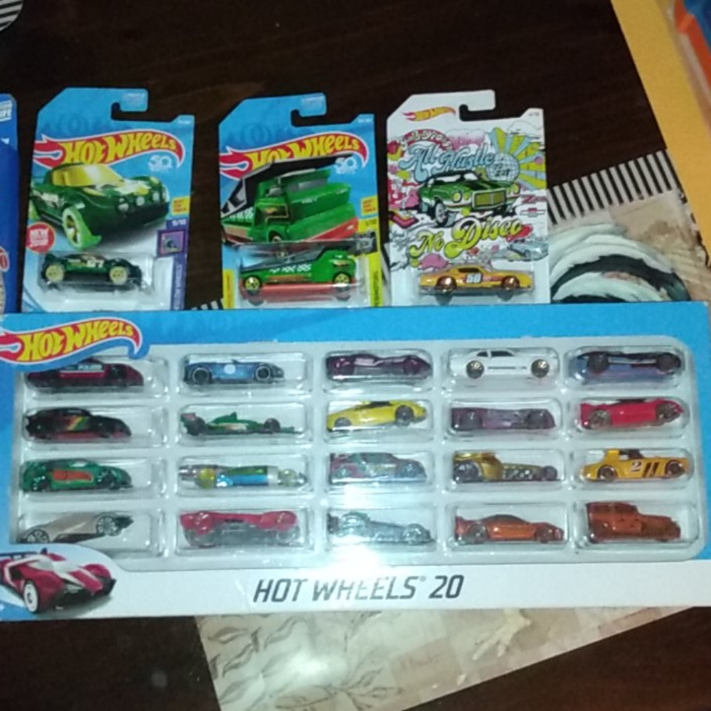 Hot wheels